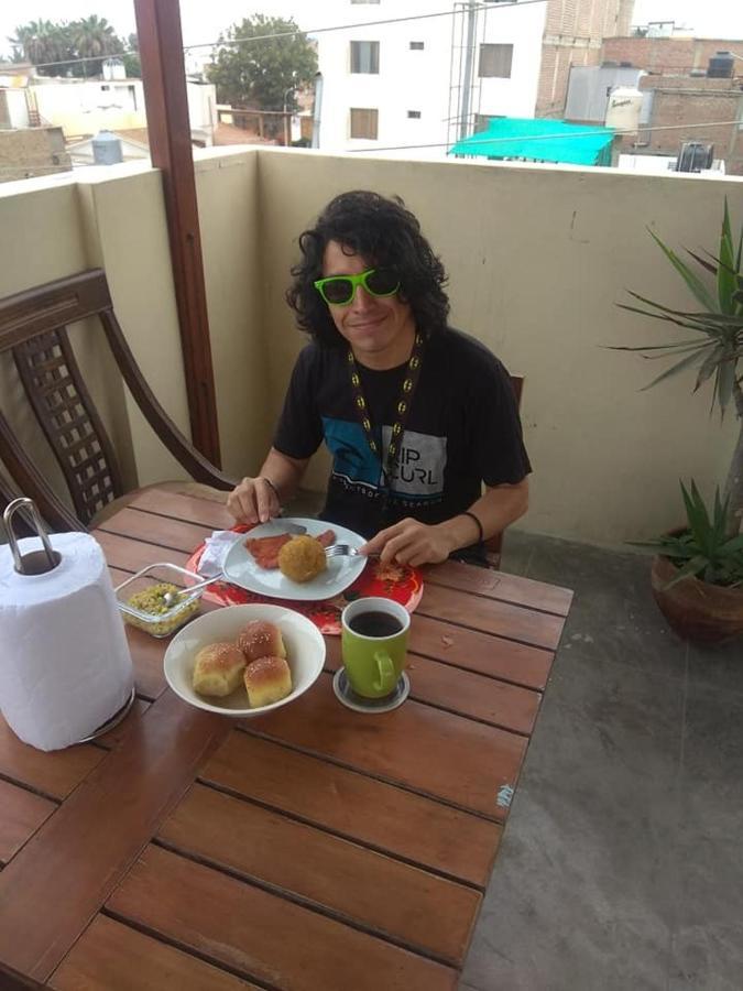 Lola Hosting Hotell Huanchaco Exteriör bild