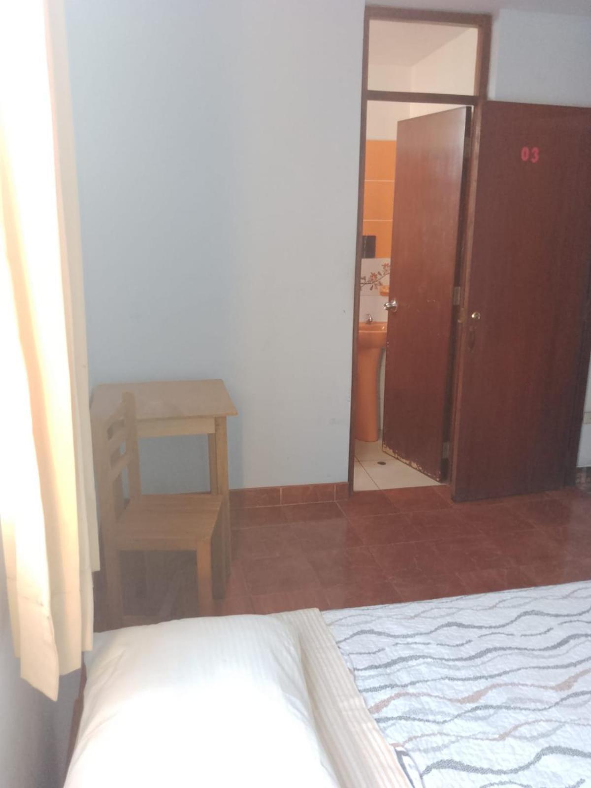Lola Hosting Hotell Huanchaco Rum bild