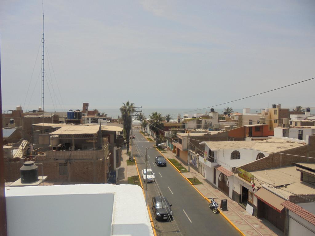 Lola Hosting Hotell Huanchaco Exteriör bild
